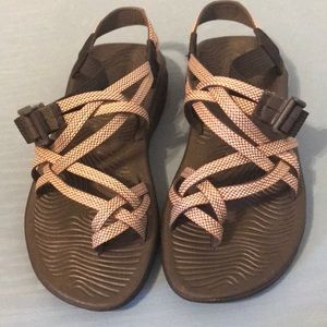 Women’s chacos 6